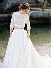 Ivory Lace Top Two Pieces Wedding Dresses Gorgegous Sweep Train Wedding Gowns With Pockets DMP84