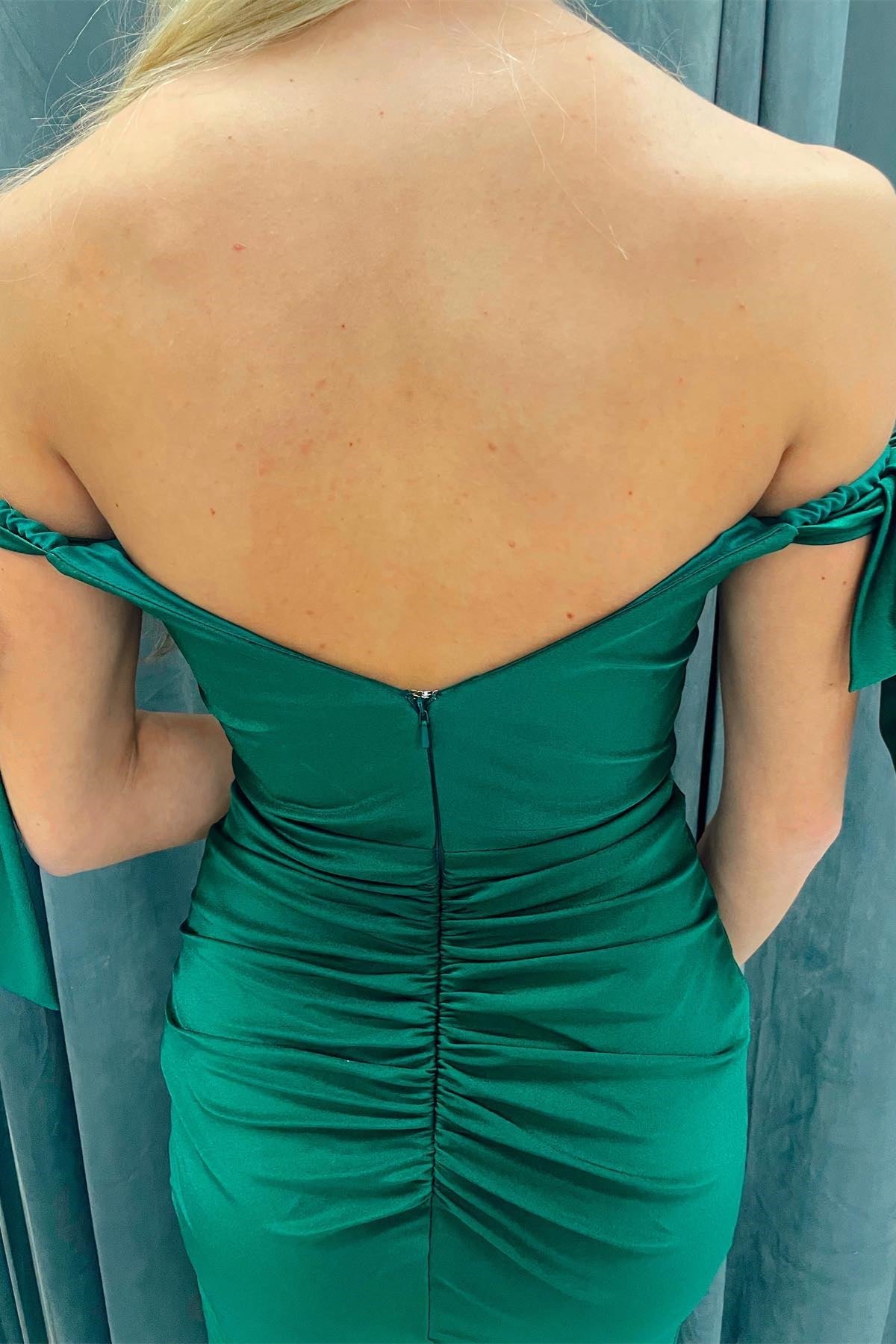 Hunter Green / Custom Size Bellapromdress Hunter Green / Custom Size Bellapromdress