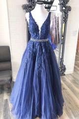 A-line V neck Royal Blue Lace Appliques Long Prom Dresses Tulle Evening Dress DMS95